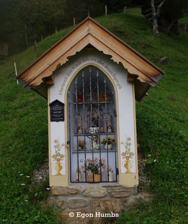 Kapelle beim Anwesen Kälbs