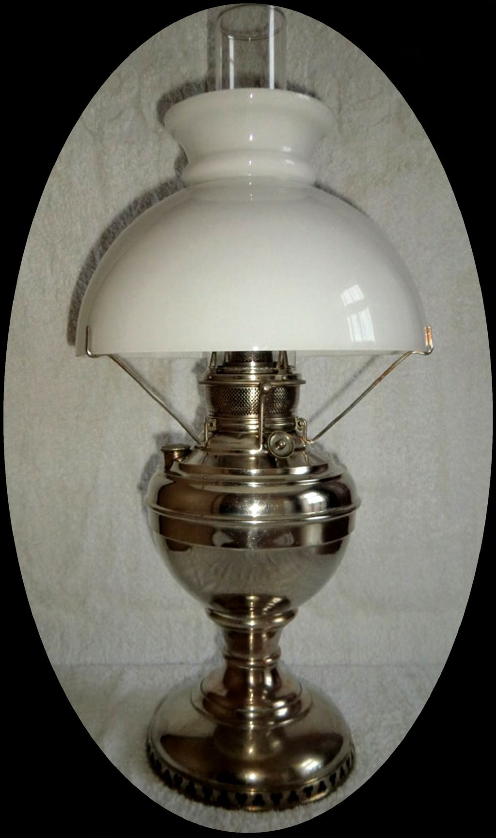 Edward-Miller Kerosenelamps Juno-Lamp E. Miller