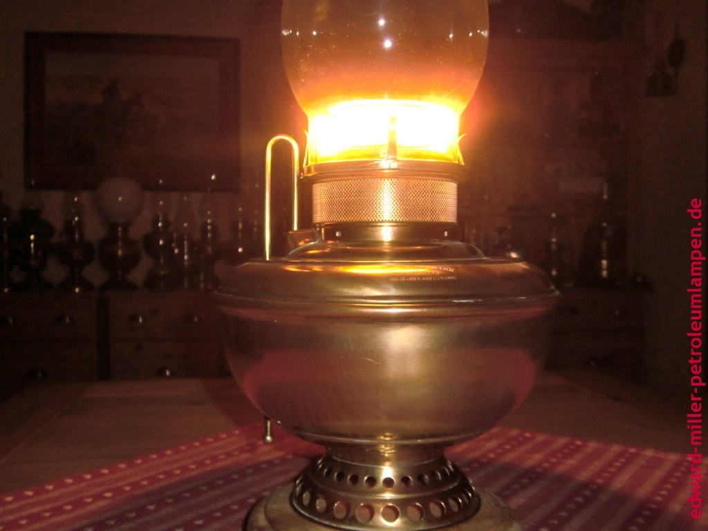 Rochester Mamoth Lamp