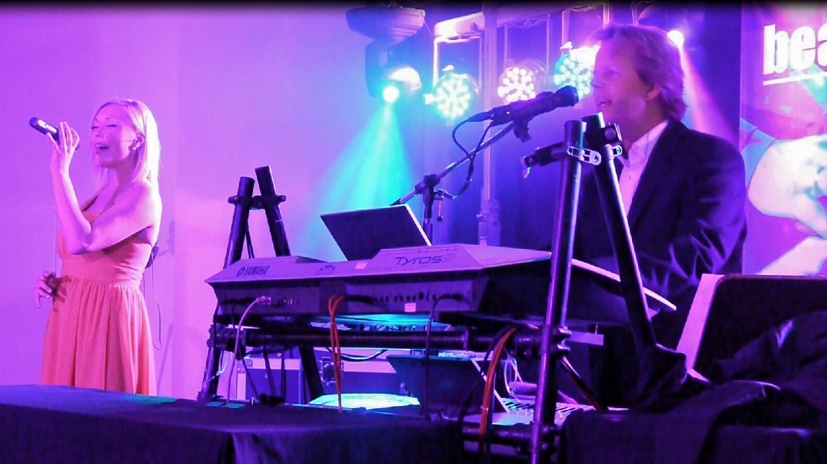 Sangerin Hochzeitssangerin Natalie Moon Nrw Koln Bonn Dusseldorf