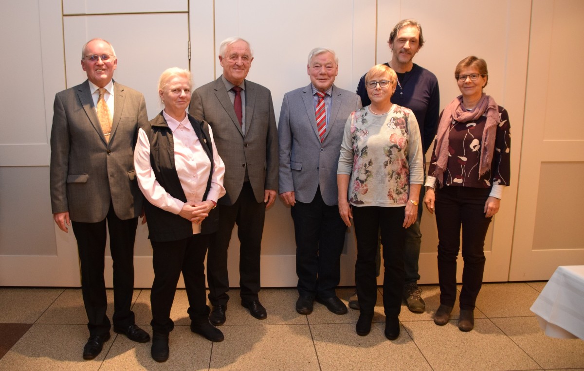 Vorstandschaft mit Chorleiterinnen