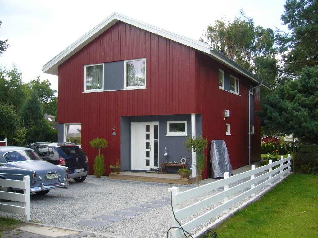 Schwedenhaus rot 11
