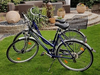 Fahrräder Uwes Apartment