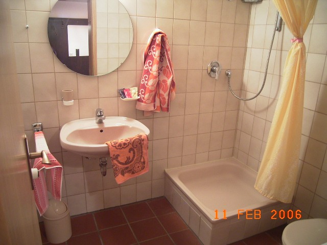 Dusch-Bad