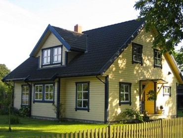 Skandinavischer Farbenhandel: Holzschutz für Schwedenhaus, Holzhaus!