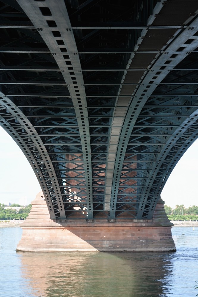 Theodor-Heuss-Brücke