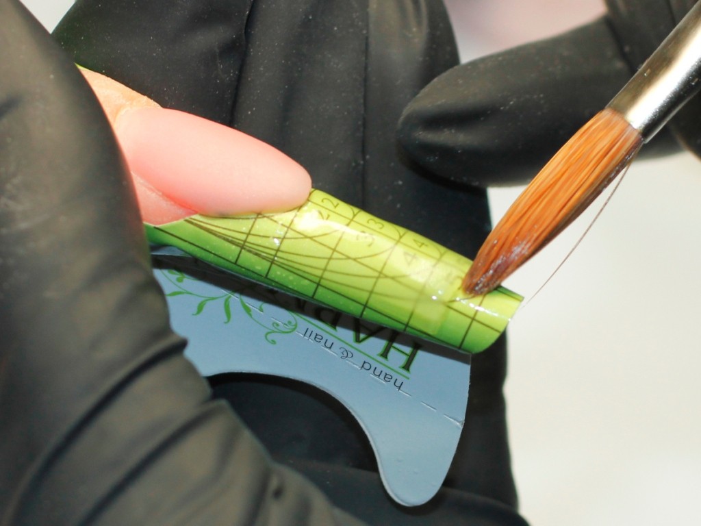 nothing but nails - nachtblau marmor getupft