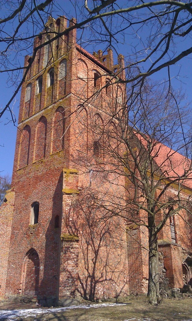 Kirche Tharau