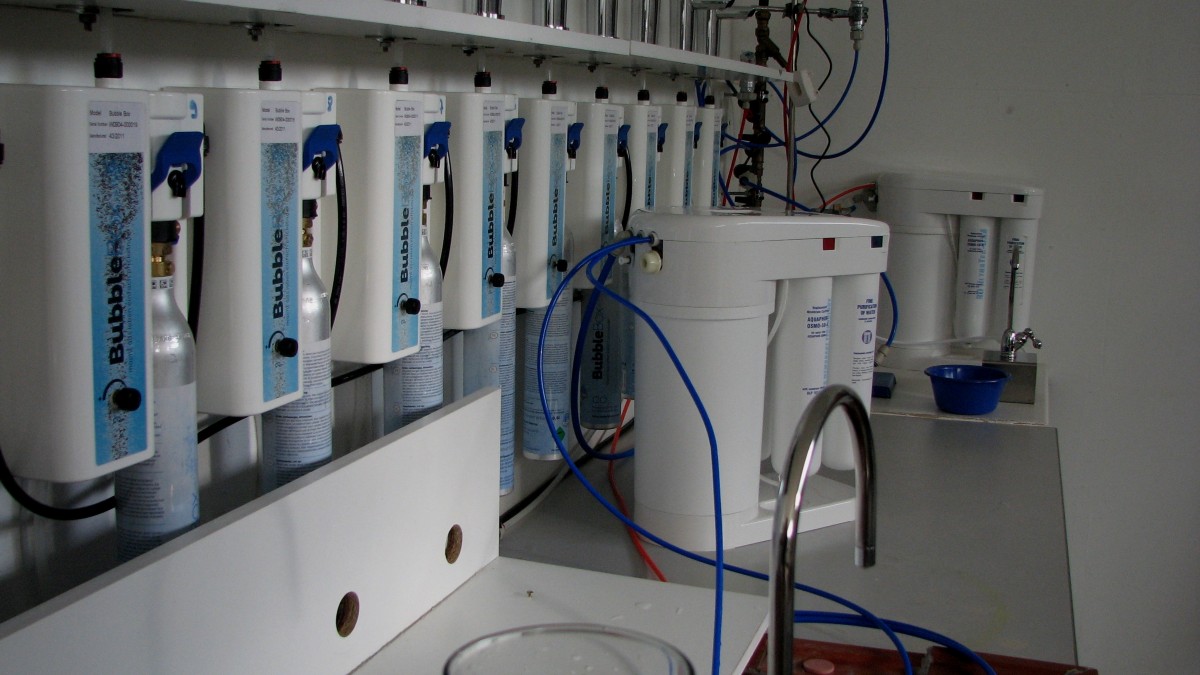 Wasseranalysen Wasserproben Test Trinkwasserfilter