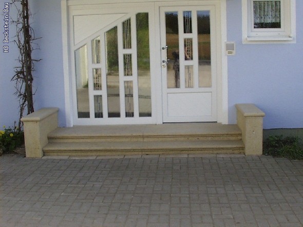 Eingangstreppe 1