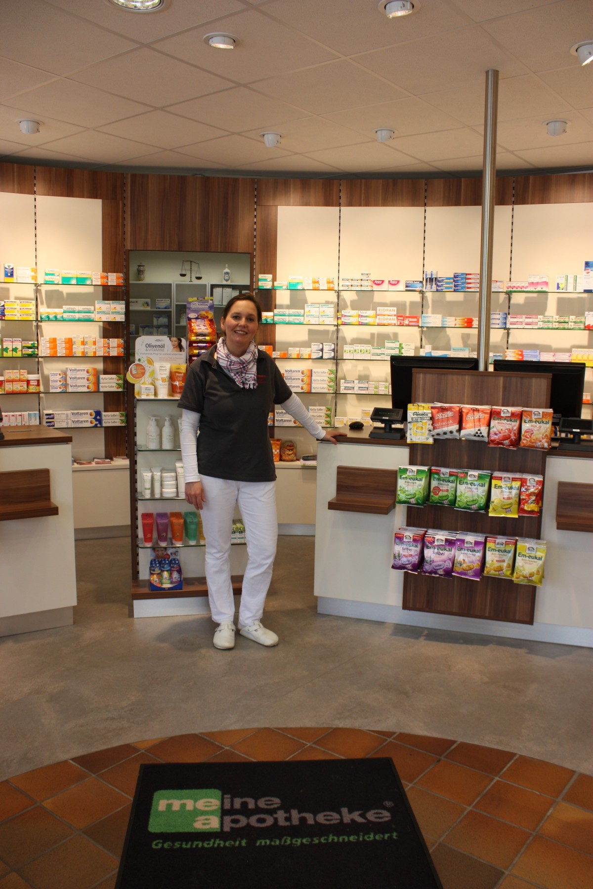 Anschütz Apotheke Schönkirchen bei Kiel - Blisterapotheke - Das Team