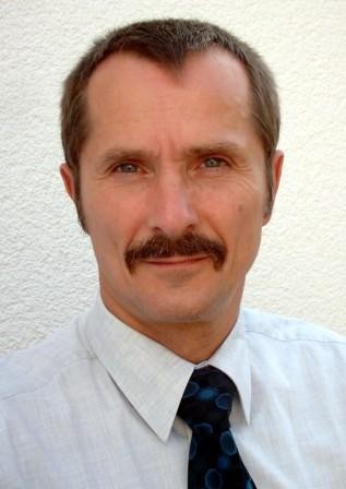 Dr. Eckhard Schneider
