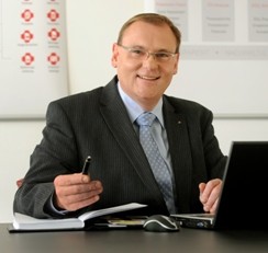 Prof. Dr.-Ing. Michael Schaffner
