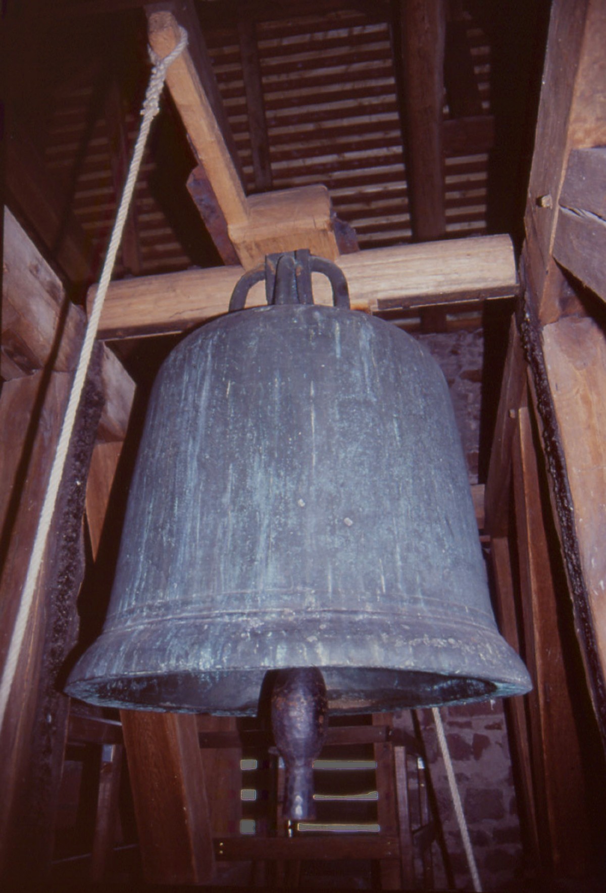 Die Lullus- oder Marien-Glocke von Bad Hersfeld, gegossen am 24. Juni 1038, Foto: Kurt Kramer
