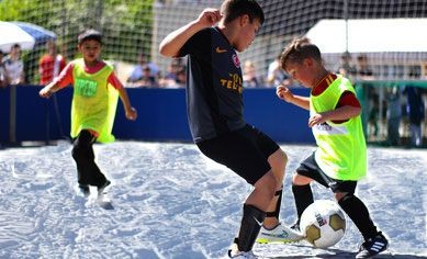 Kids Snow-Soccer