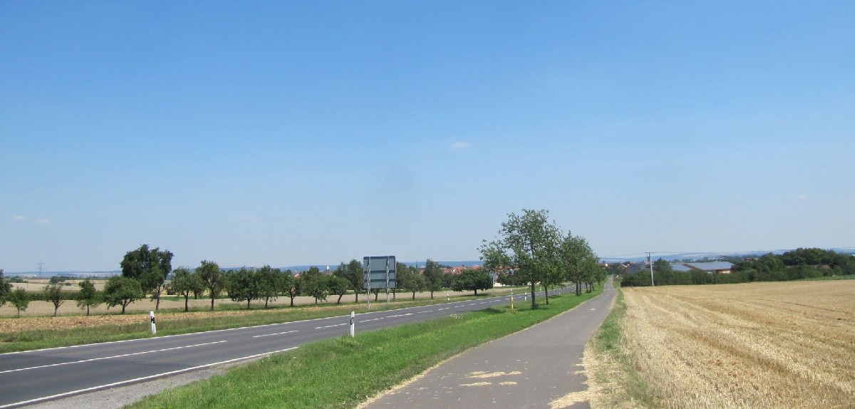 Mainradweg Abkürzung_Blick zurück nach Schweinfurt