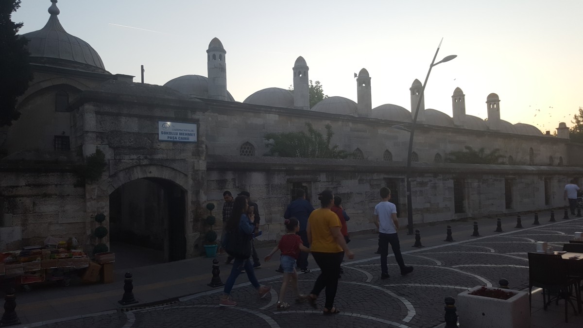 Nabi Yucel On Twitter Heute Ist Der Turkische Feiertag Der