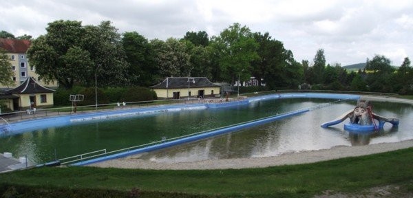 Volksbad Neugersdorf - Wasserfläche