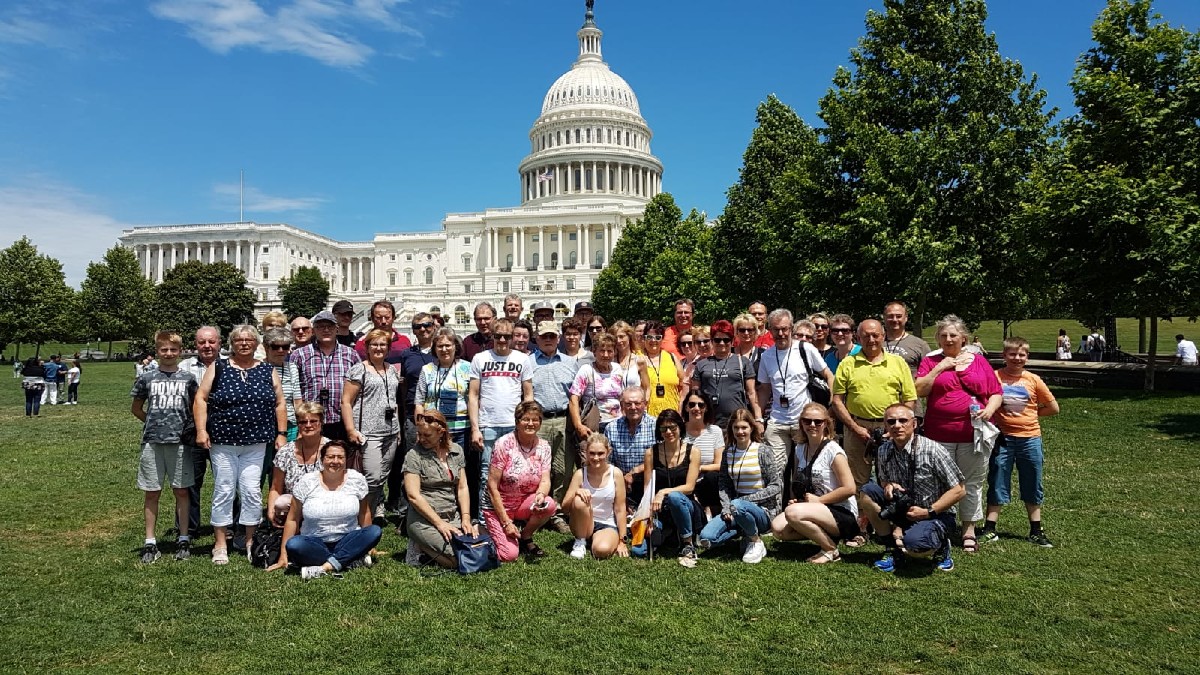 Unsere Gruppe vor dem Capitol in Washingtn D.C.