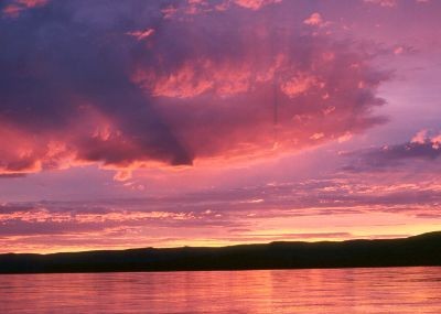 Sonnenuntergang am Yukon River Alaska