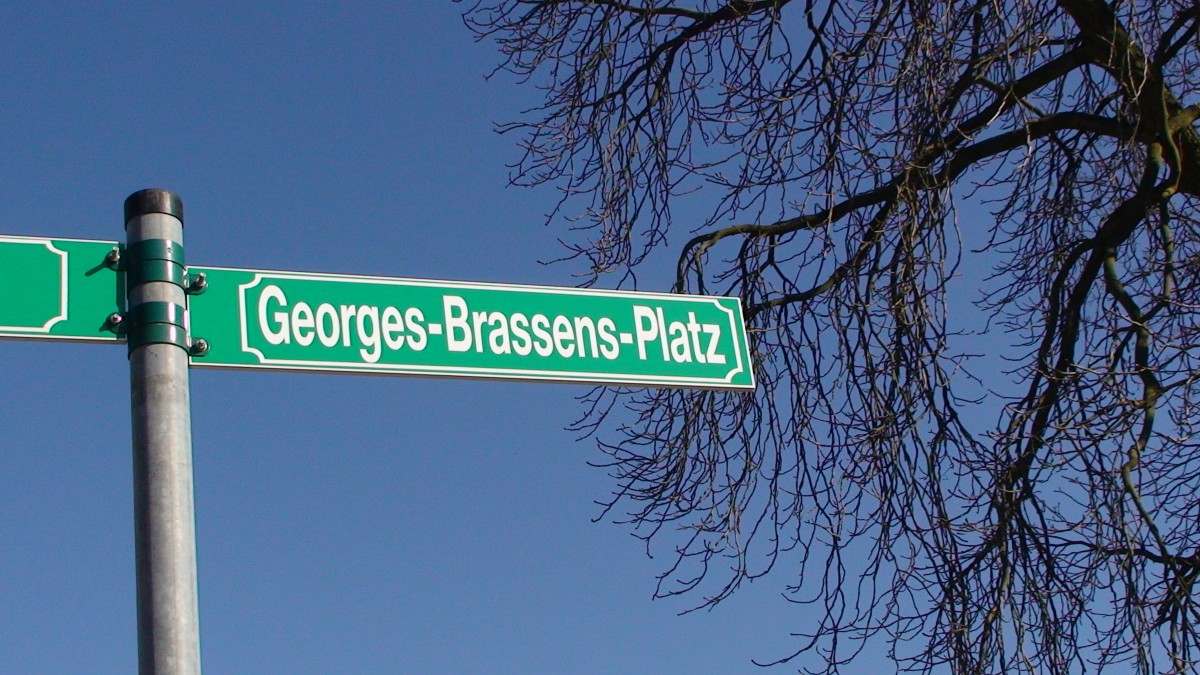 Georges-Brassens-Platz Basdorf