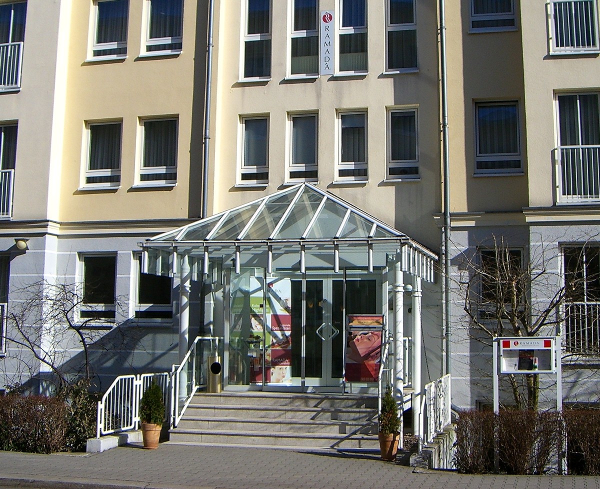 RAMADA Resident Hotel Dresden Laubegast